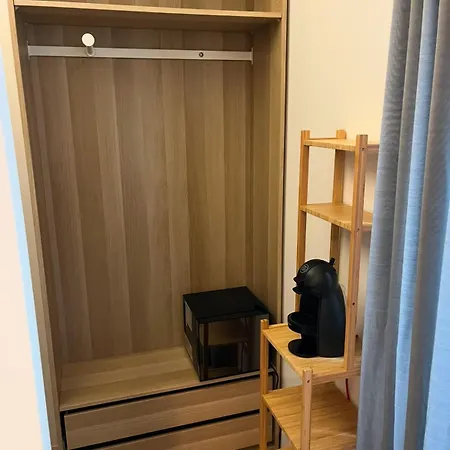 Apartment Quiet Vatican Hideaway, 1 Min To Train Station Rome